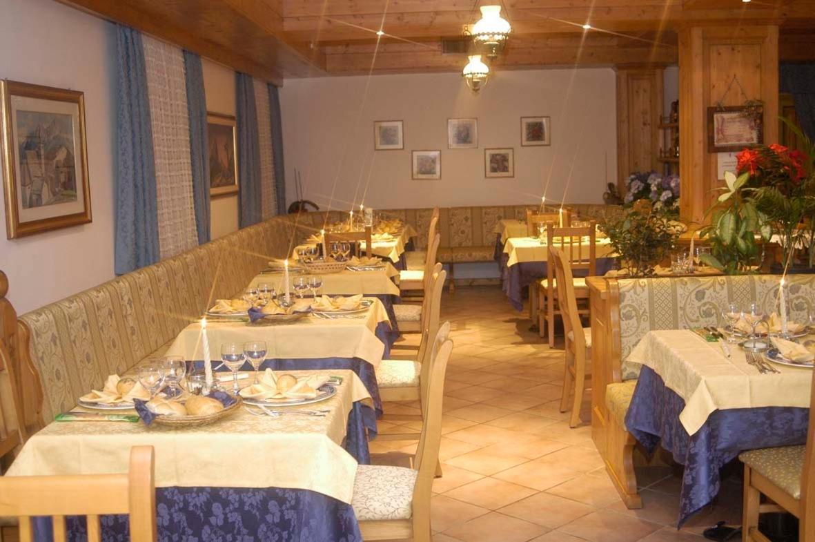 Debra Park Hotel Moena Eksteriør bilde